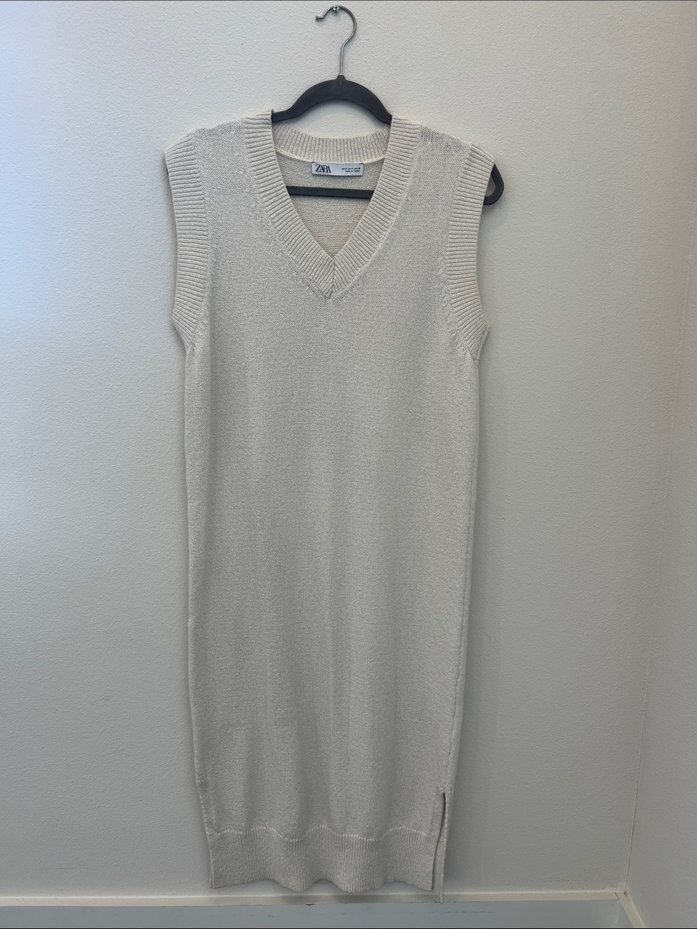 ZARA Cream Sleeveless V-Neck Knit Midi Dress